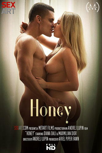 Diana Dali & Maxmilian Dior "Honey"