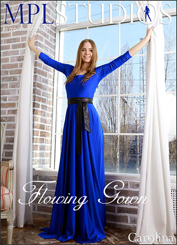 Carolina "Flowing Gown"
