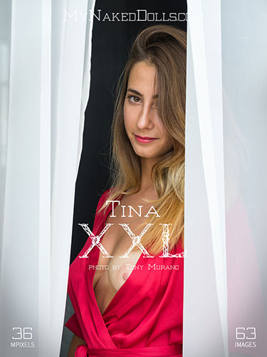 Tina "XXL"