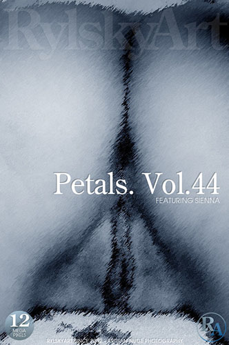 Sienna "Petals. Vol.44"