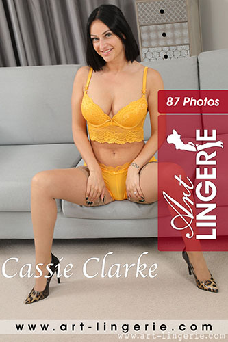 Cassie Clarke Photo Set 9314