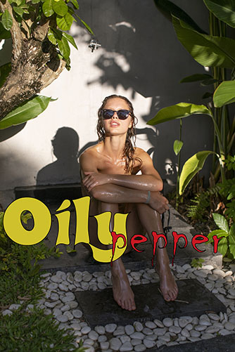 Amelie "Oily Pepper"
