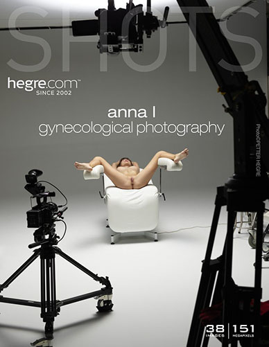 Anna L "Gynecological Photography"