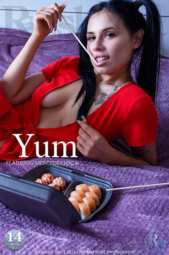 Mercedes Loca "Yum"