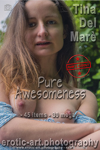 Tina Del Mare 'Pure Awesomeness'